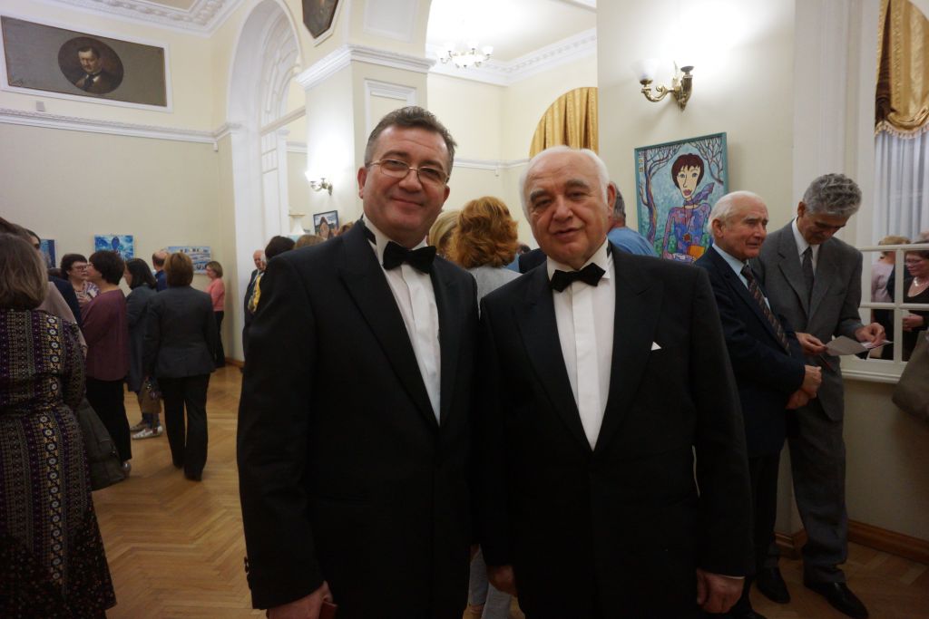 Преемственность по всем направлениям!